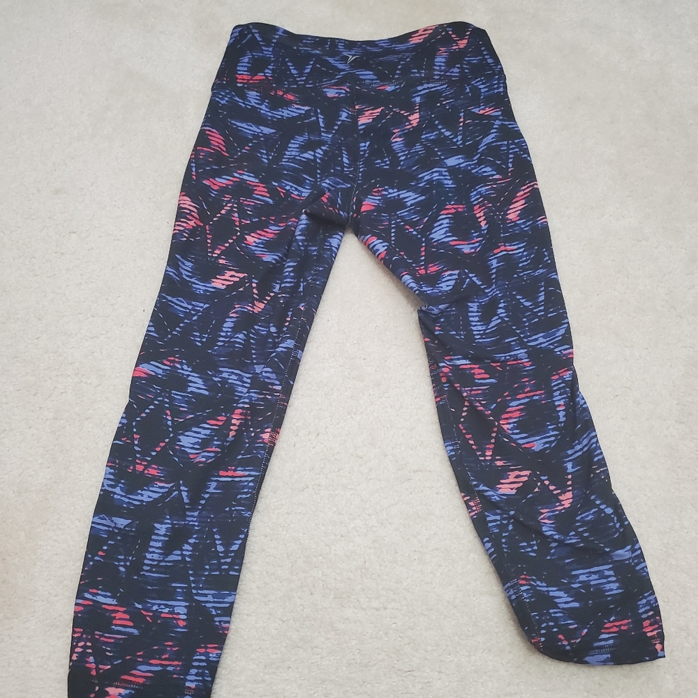Workout leggings capris old navy brand